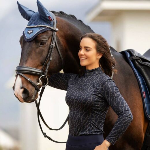 Fleur Baselayer Navy Lifestyle Photo with horse